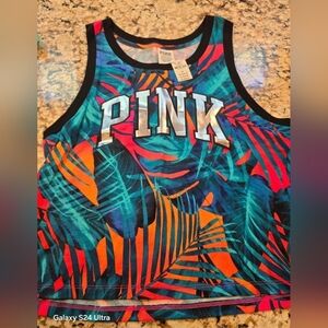 Pink by VS crop top small. NWT
